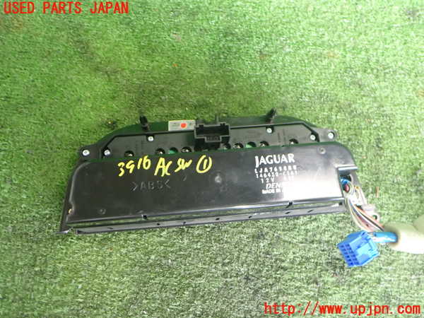 2UPJ-39166066]ジャガー・XJ(JLDB)エアコンスイッチ1 中古_m0002.jpg