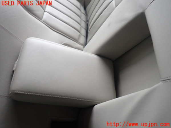 2UPJ-39167385]ジャガー・XJ(JLDB)リアシート 中古_m0004.jpg