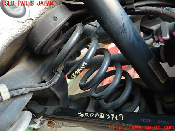 2UPJ-39175100]BMW 323i(VB23)(E90)右リアスプリング 中古_m0001.jpg