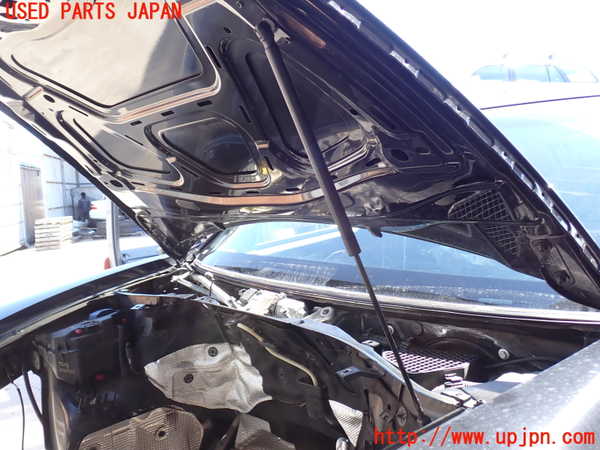 2UPJ-39181068]ポルシェ・カイエン(9PAM5501)ボンネットダンパー 中古_m0001.jpg