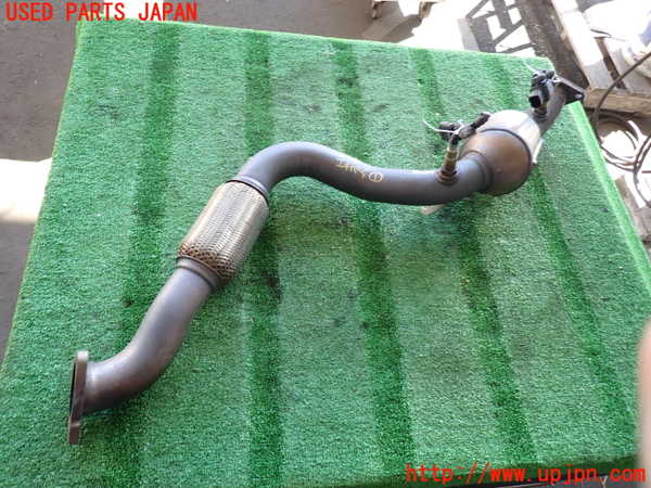 2UPJ-39182631]ポルシェ・カイエン(9PAM5501)フロントパイプ1 中古_m0001.jpg