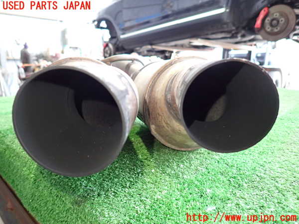 2UPJ-39182661]ポルシェ・カイエン(9PAM5501)触媒1 中古_m0002.jpg