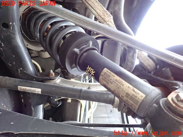 2UPJ-39185035]ポルシェ・カイエン(9PAM5501)右リアストラット 中古_m0001.jpg