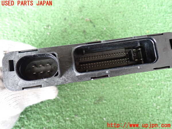 2UPJ-39186148]ポルシェ・カイエン(9PAM5501)コンピューター3 中古_m0002.jpg