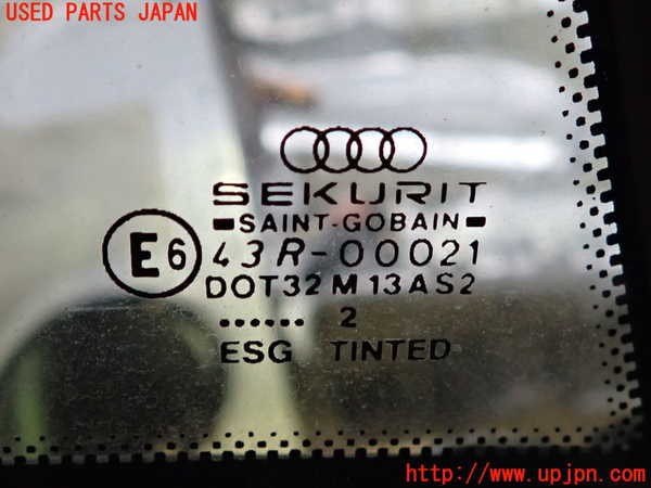 2UPJ-39191380]アウディ・TT クーペ(8NAUQ)右クォーターガラス 中古(43R-00021 M13)_m0003.jpg