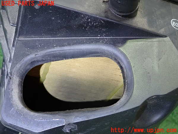 2UPJ-39192560]アウディ・TT クーペ(8NAUQ)エアクリーナーボックス 中古_m0004.jpg