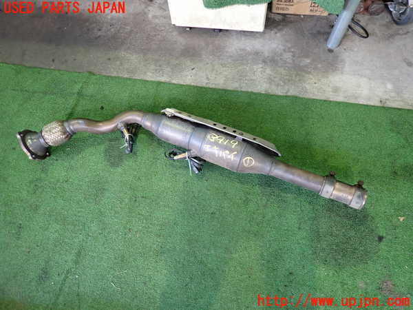 2UPJ-39192631]アウディ・TT クーペ(8NAUQ)フロントパイプ1 中古_m0001.jpg