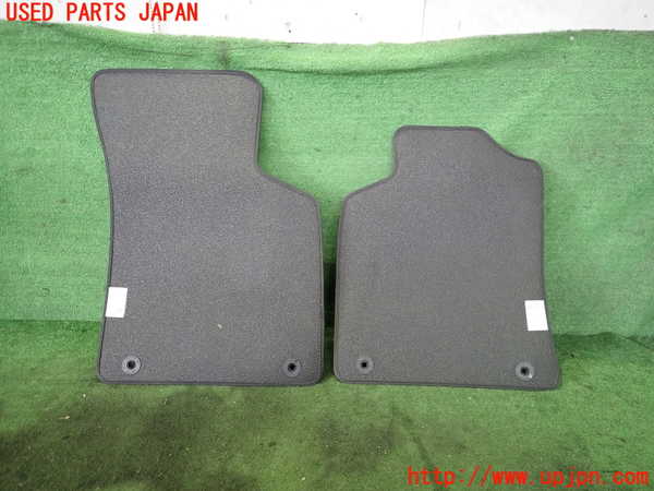 2UPJ-39197800]アウディ・TT クーペ(8NAUQ)フロアマット 中古_m0002.jpg