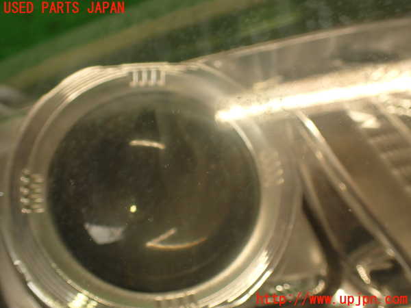 2UPJ-39201130]ボルボ・V70(SB5244W)右ヘッドライト HID 中古_m0003.jpg