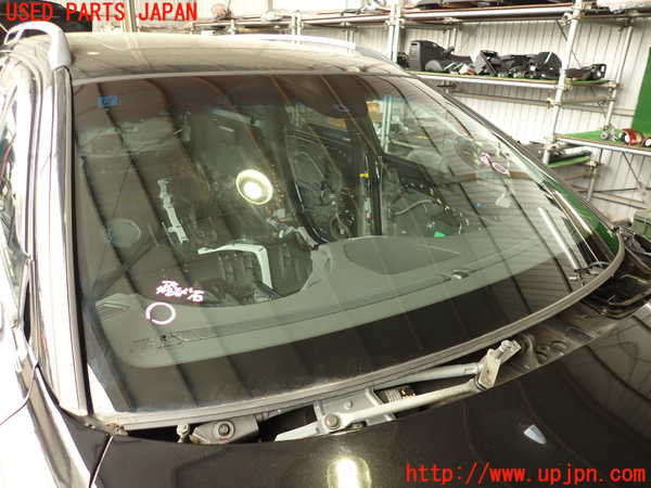 2UPJ-39201195]ボルボ・V70(SB5244W)フロントガラス 中古 SPLINTEX M52 43R-00138_m0001.jpg