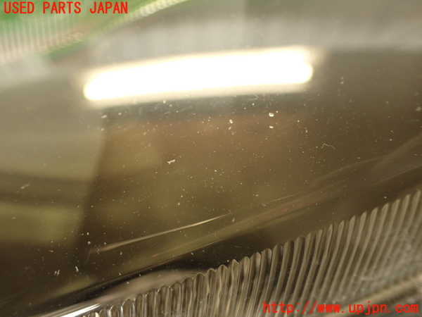 2UPJ-39201180]ボルボ・V70(SB5244W)右フォグ 中古_m0003.jpg
