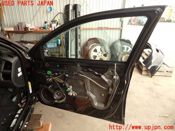 2UPJ-39201230]ボルボ・V70(SB5244W)右前ドア 中古 SAINT-GOBAIN SEKURIT M53 43R-001106 _m0005.jpg