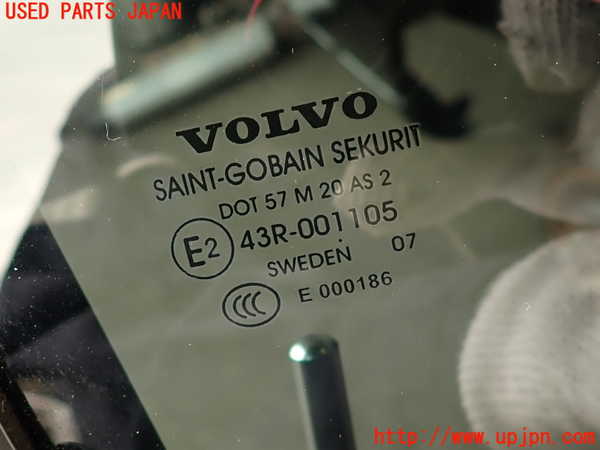 2UPJ-39201290]ボルボ・V70(SB5244W)右後ドア 中古 SAINT-GOBAIN SEKURIT M20 43R-001105_m0004.jpg