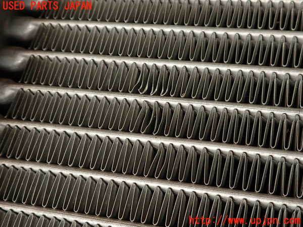 2UPJ-39202321]ボルボ・V70(SB5244W)ラジエーター1 中古_m0004.jpg