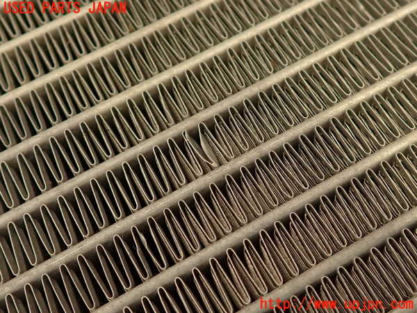 2UPJ-39202321]ボルボ・V70(SB5244W)ラジエーター1 中古_m0005.jpg