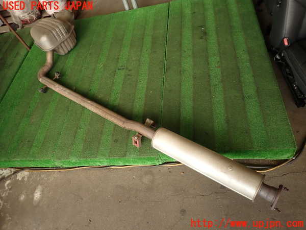 2UPJ-39202671]ボルボ・V70(SB5244W)リアマフラー1 中古_m0005.jpg