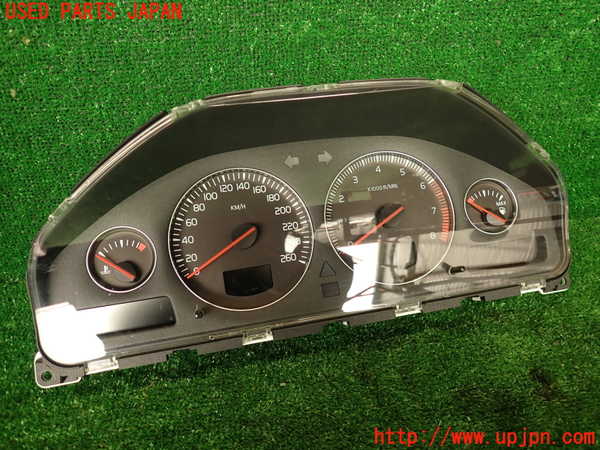 2UPJ-39206170]ボルボ・V70(SB5244W)スピードメーター 中古_m0001.jpg
