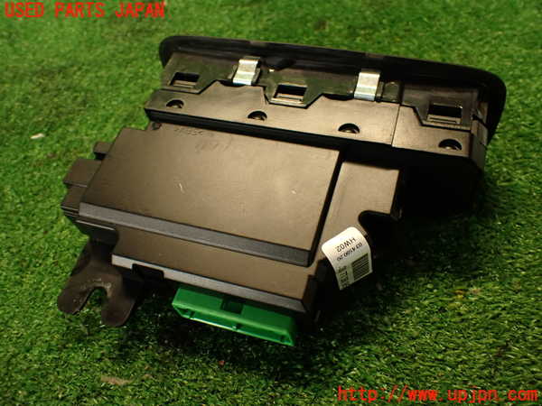 2UPJ-39206240]ボルボ・V70(SB5244W)右前パワーウィンドウスイッチ 中古_m0004.jpg