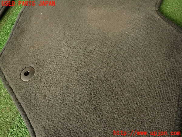 2UPJ-39207800]ボルボ・V70(SB5244W)フロアマット 中古_m0003.jpg