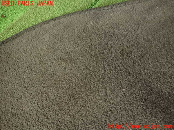 2UPJ-39207800]ボルボ・V70(SB5244W)フロアマット 中古_m0004.jpg