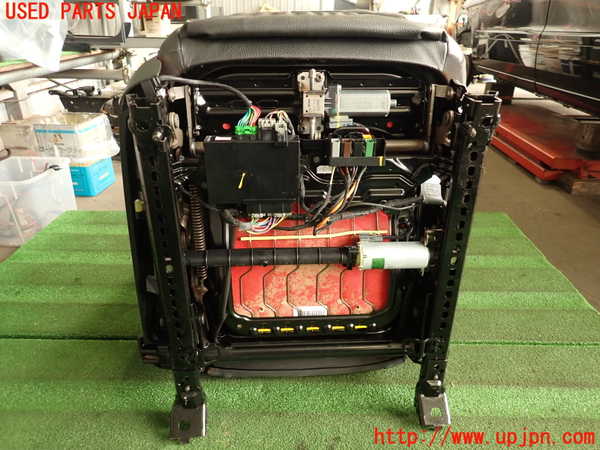 2UPJ-39207035]ボルボ・V70(SB5244W)運転席シート 中古_m0005.jpg