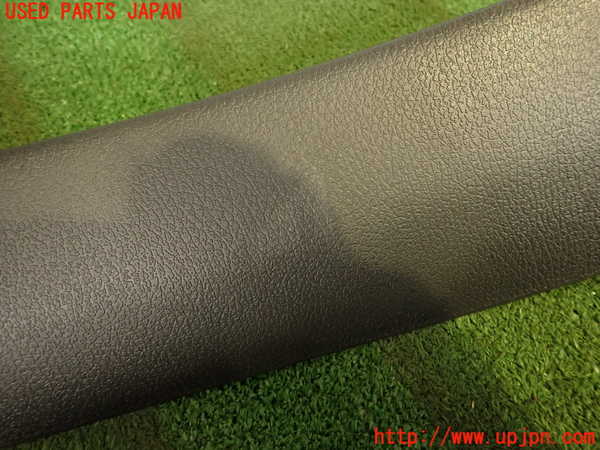 2UPJ-39201578]ボルボ・V70(SB5244W)バックドア内張り 中古_m0004.jpg