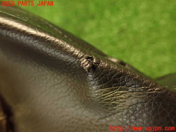 2UPJ-39207575]ボルボ・V70(SB5244W)シフトブーツ 中古_m0003.jpg