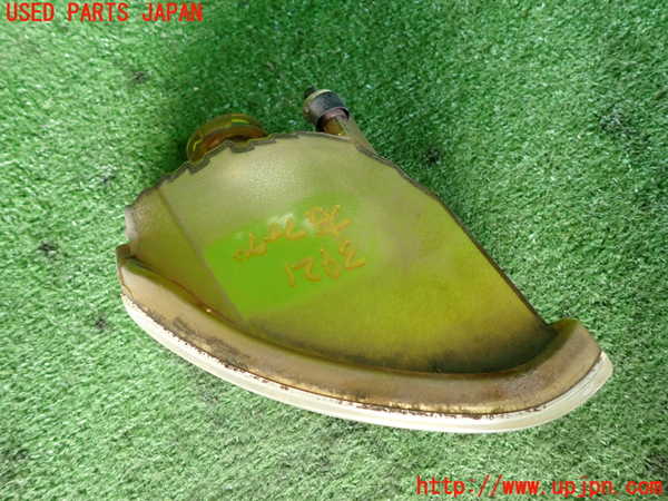 2UPJ-39211180]クラウン ロイヤル(GRS182)右フォグ 中古_m0002.jpg
