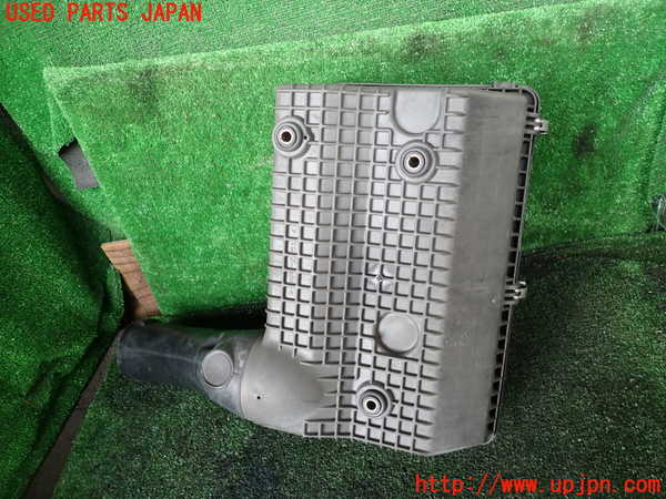 1UPJ-39242560]パジェロ(V75W)エアクリーナーボックス 中古_m0002.jpg
