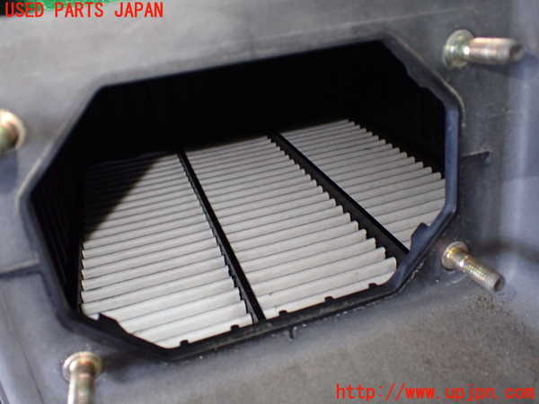 1UPJ-39242560]パジェロ(V75W)エアクリーナーボックス 中古_m0003.jpg