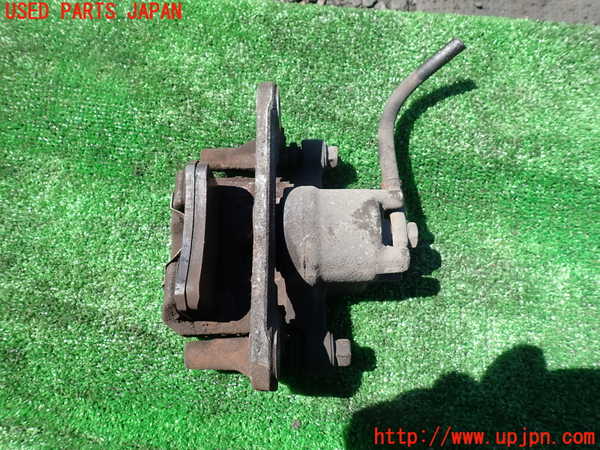 1UPJ-39244090]パジェロ(V75W)右リアキャリパー 中古_m0002.jpg