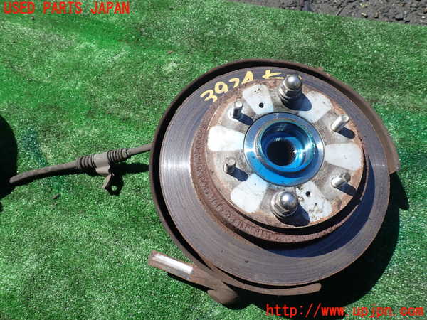 1UPJ-39244300]パジェロ(V75W)右リアナックルハブ 中古_m0001.jpg