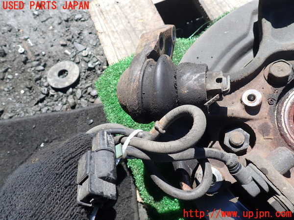 1UPJ-39244305]パジェロ(V75W)左リアナックルハブ 中古_m0003.jpg