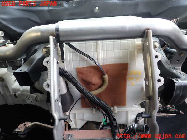 1UPJ-39246081]パジェロ(V75W)エバポレーター1 中古_m0001.jpg