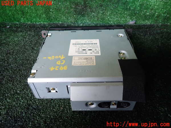 1UPJ-39246505]パジェロ(V75W)CDチェンジャー 中古_m0003.jpg