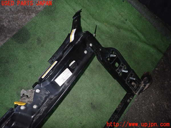 1UPJ-39261041]アバルト・595C(312142)コアサポート 中古_m0002.jpg