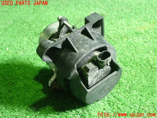 5UPJ-39261182]アバルト・595C(312142)左フォグ 中古_m0003.jpg