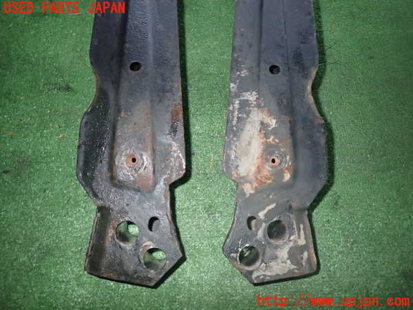 5UPJ-39265296]アバルト・595C(312142)メンバー1 中古_m0002.jpg