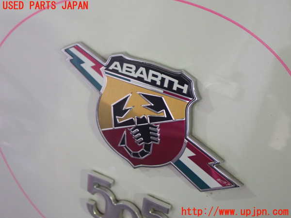 1UPJ-39261632]アバルト・595C(312142)エンブレム2 中古_m0002.jpg