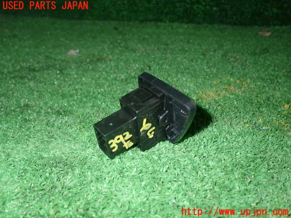 1UPJ-39266245]アバルト・595C(312142)左パワーウィンドウスイッチ 中古_m0002.jpg