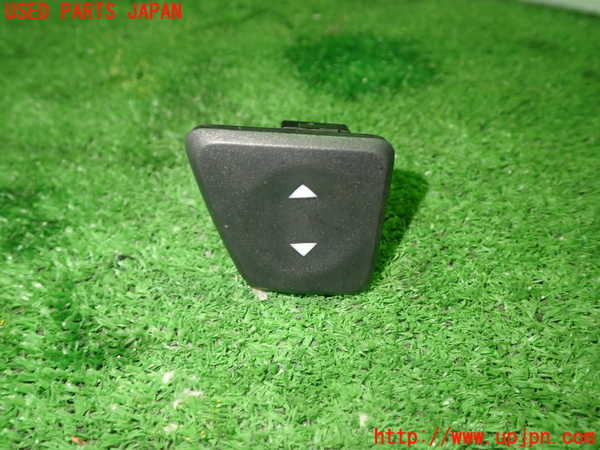 1UPJ-39276245]アバルト・595(312142)左パワーウィンドウスイッチ 中古_m0001.jpg