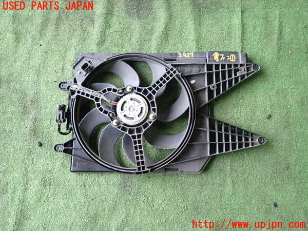 1UPJ-39276836]アバルト・595(312142)電動ファン1 中古_m0002.jpg