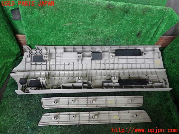 1UPJ-39287740]MPV(LY3P)スカッフプレート 中古_m0002.jpg