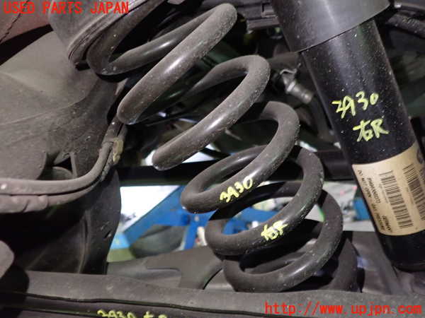 1UPJ-39305100]BMW 116i(UE16)E87右リアスプリング 中古_m0001.jpg