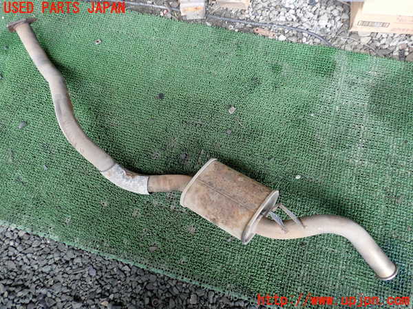 1UPJ-39322671]デリカ スペースギア(PD6W)リアマフラー1 中古_m0002.jpg