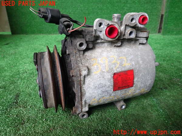 1UPJ-39326025]デリカ スペースギア(PD6W)エアコンコンプレッサー 中古_m0001.jpg