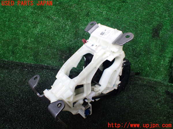 1UPJ-39357555]セレナ Sハイブリッド(HC26)ATシフトレバー 中古_m0003.jpg