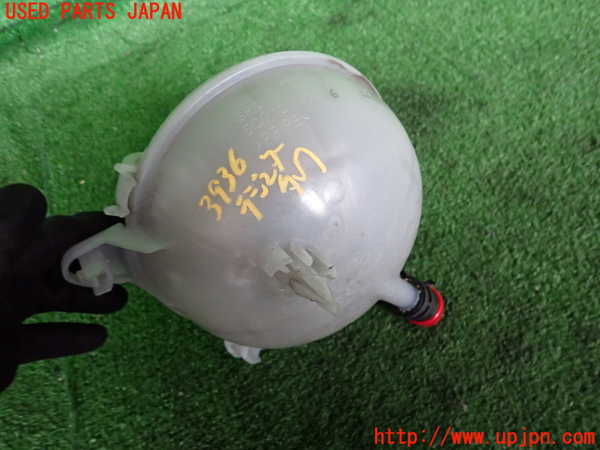 2UPJ-39362410]VW ゴルフ トゥーラン(1TDFG)ラジエータータンク 中古_m0002.jpg