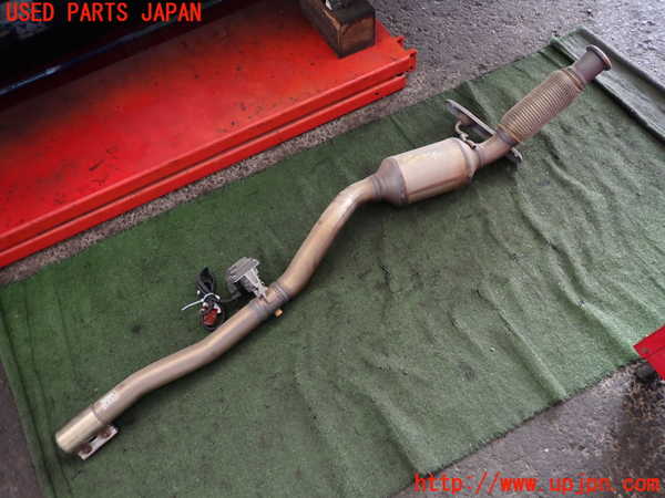 2UPJ-39362631]VW ゴルフ トゥーラン(1TDFG)フロントパイプ1 中古_m0001.jpg