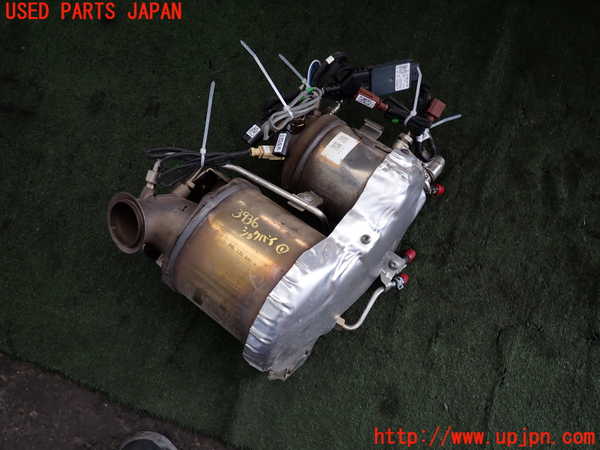 2UPJ-39362661]VW ゴルフ トゥーラン(1TDFG)触媒1 中古_m0001.jpg
